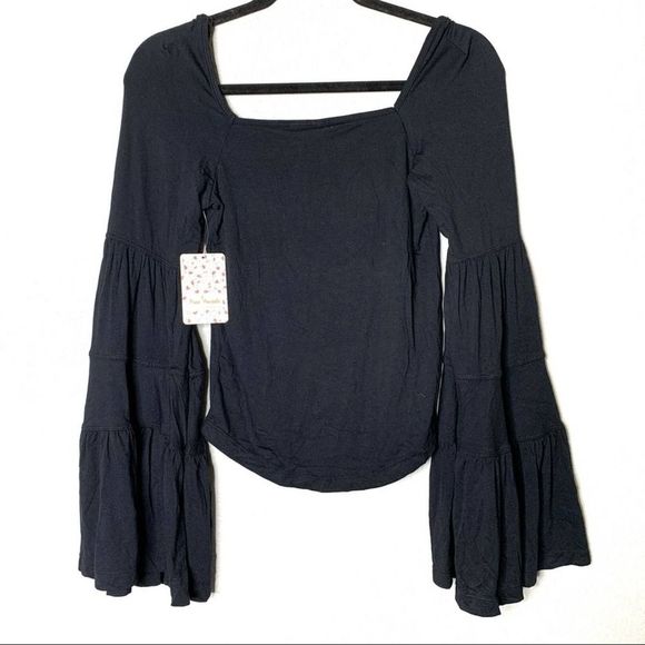 Elegant Black Women's Top - Picture 8 of 8